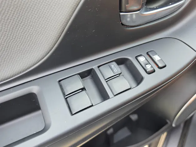 Toyota Yaris 1.5 VVT-i HSD Style