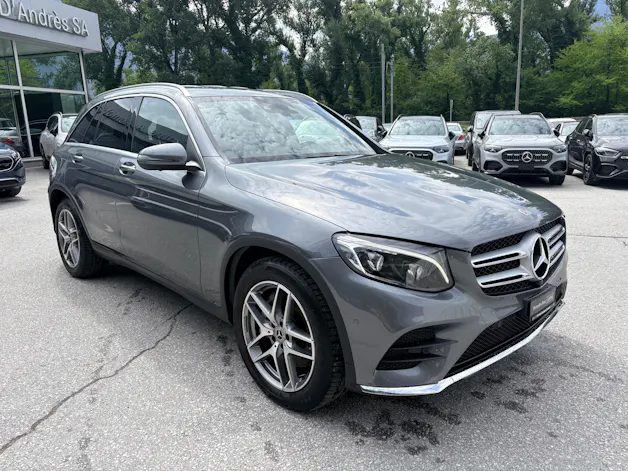 MERCEDES-BENZ GLC 250 AMG Line 4m