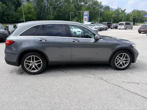 MERCEDES-BENZ GLC 250 AMG Line 4m