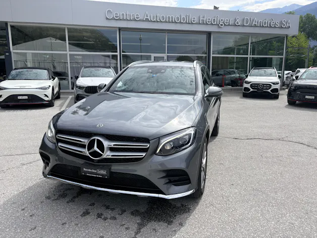 MERCEDES-BENZ GLC 250 AMG Line 4m