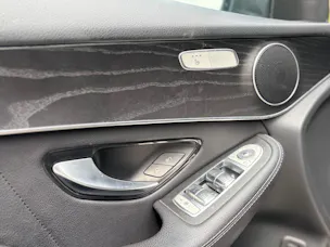 MERCEDES-BENZ GLC 250 AMG Line 4m
