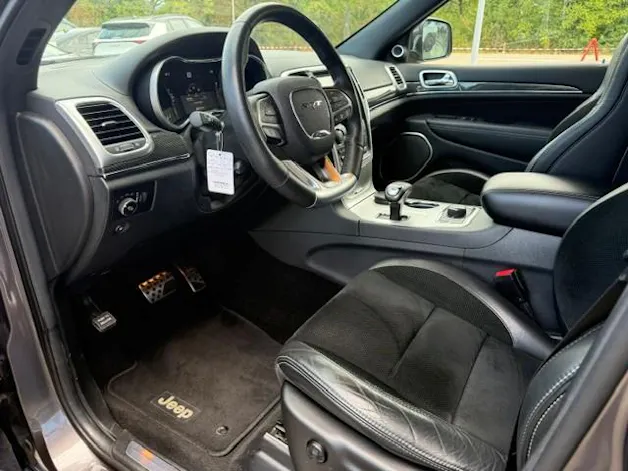 Jeep Grand Cherokee 6.4 V8 HEMI SRT8