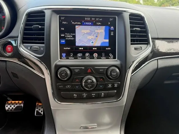 Jeep Grand Cherokee 6.4 V8 HEMI SRT8