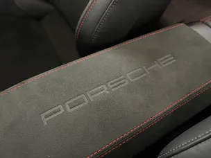 PORSCHE 911 Carrera GTS Cabriolet