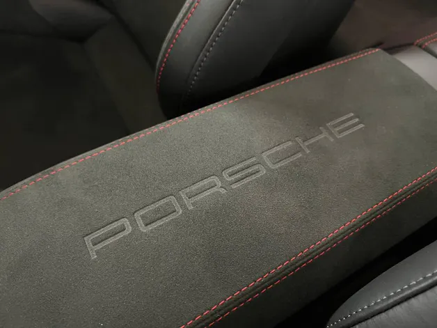 Porsche 911 Carrera GTS Cabriolet