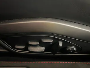 PORSCHE 911 Carrera GTS Cabriolet