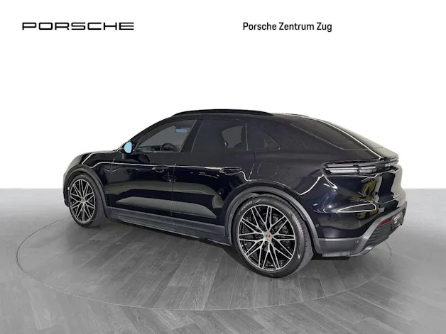 Porsche Macan 4