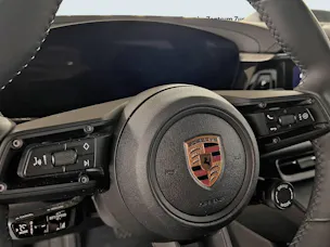 Porsche Macan 4