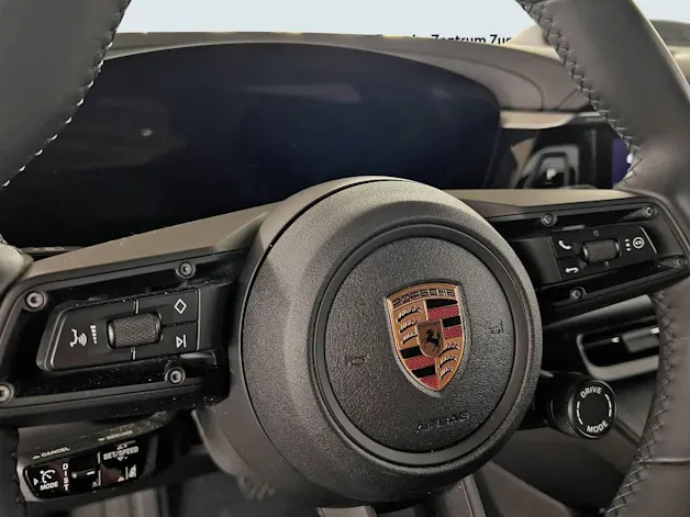 Porsche Macan 4