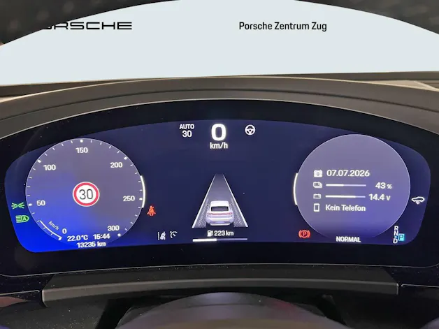 Porsche Macan 4