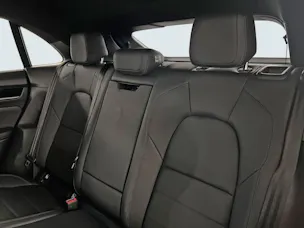 Porsche Macan 4