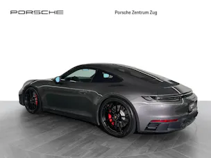 Porsche 911 Carrera 4 GTS