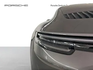 Porsche 911 Carrera 4 GTS