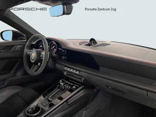 Porsche 911 Carrera 4 GTS