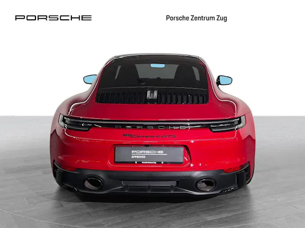 Porsche 911 Carrera 4 GTS