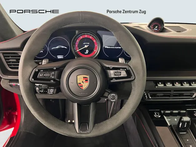 Porsche 911 Carrera 4 GTS