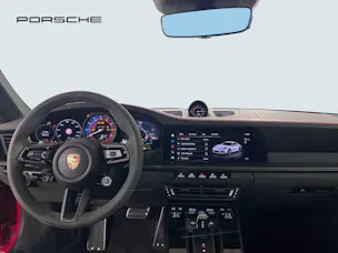 Porsche 911 Carrera 4 GTS
