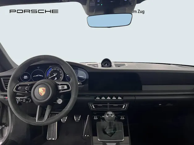 Porsche 911 Carrera 4 GTS