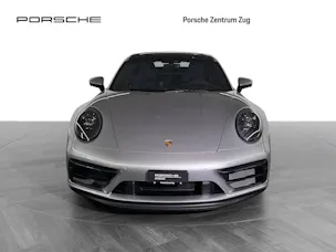 Porsche 911 Carrera 4 GTS