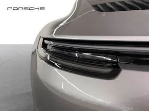 Porsche 911 Carrera 4 GTS