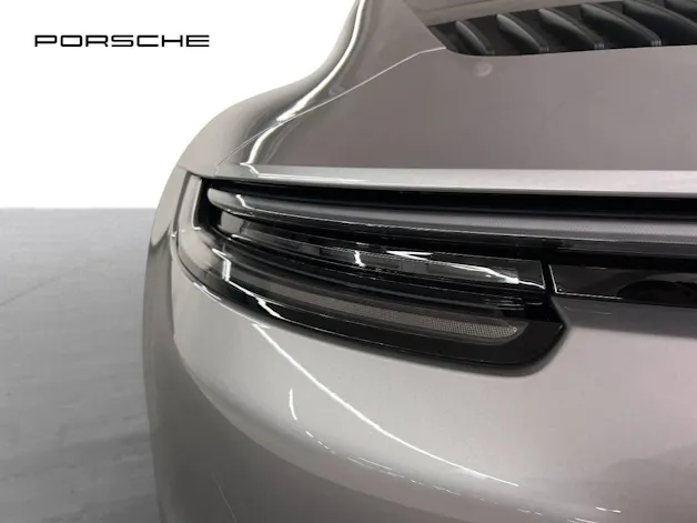 Porsche 911 Carrera 4 GTS