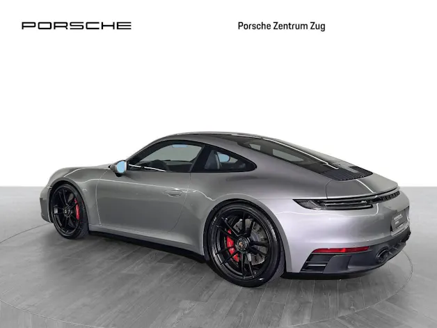 Porsche 911 Carrera 4 GTS