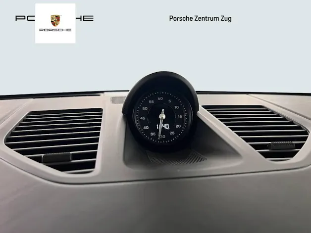 Porsche 911 Carrera