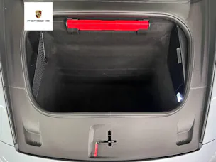 Porsche 911 Carrera