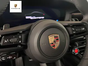 Porsche 911 Carrera