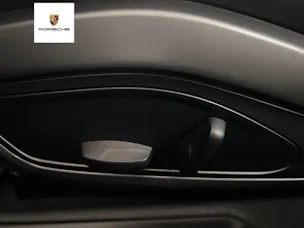 Porsche 911 Carrera