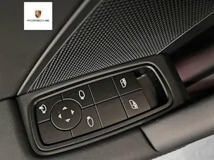 Porsche 911 Carrera