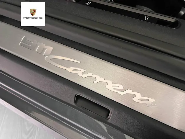 Porsche 911 Carrera