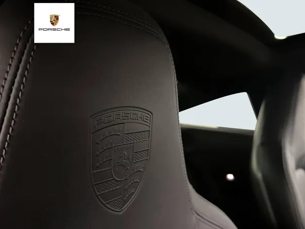 Porsche 911 Carrera
