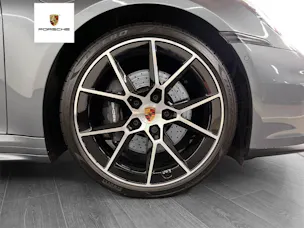 Porsche 911 Carrera