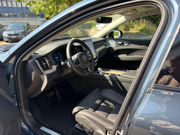 Volvo XC60 2.0 T8 TE Ultra Dark eAWD