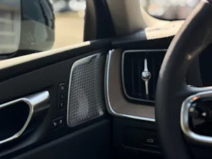 Volvo XC60 2.0 T8 TE Ultra Dark eAWD