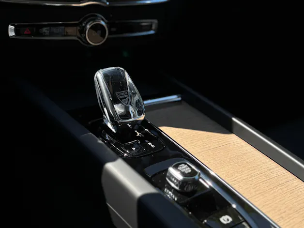 Volvo XC60 2.0 T8 TE Ultra Dark eAWD