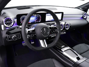 https://vehicle.imgix.net/4400642/2d071794-2b6c-41db-bd7b-755d2b1604d3.JPG
