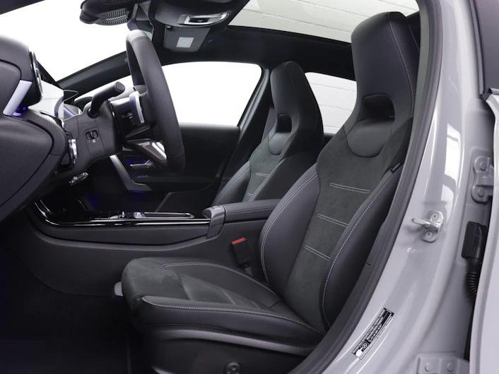 Fahrzeugbild MERCEDES-BENZ A 220