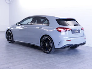 Fahrzeugbild MERCEDES-BENZ A 220 d AMG Line