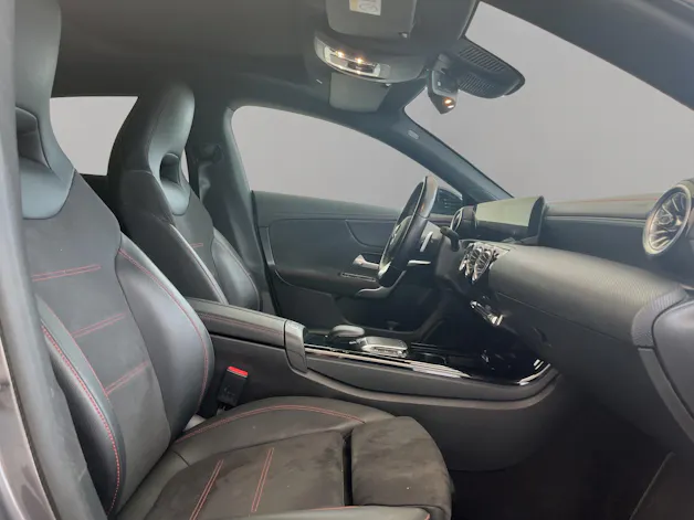 Mercedes-Benz 🆕 CLA Shooting Brake 220 d 4Matic AMG Line (CH)