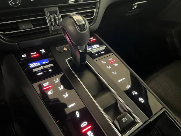 Porsche Macan S