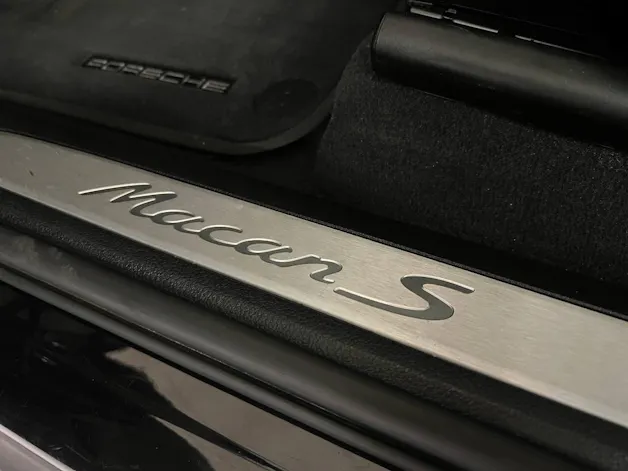 Porsche Macan S