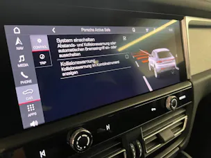 Porsche Macan S
