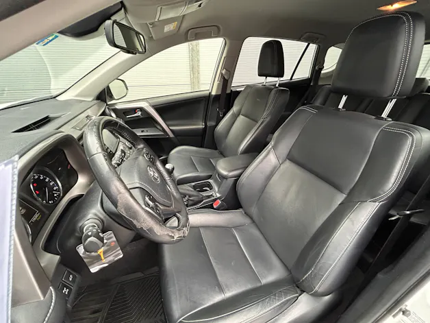 Toyota RAV4 2.0i VMa Sol Premium