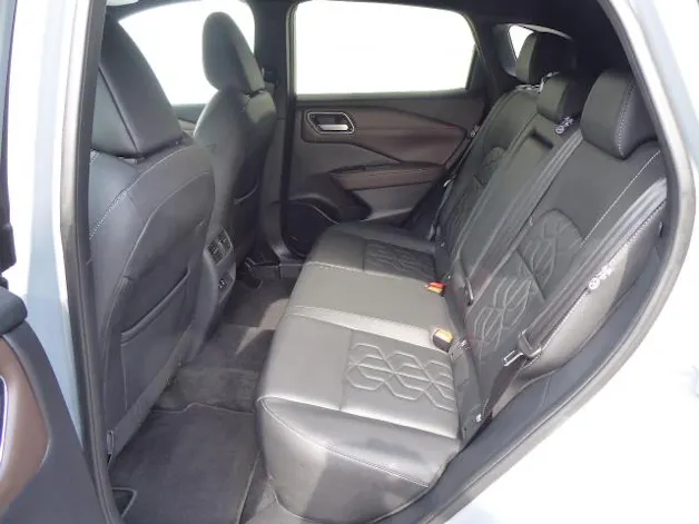Nissan Qashqai 1.3 DIG-T Tekna 4x4 Aut.