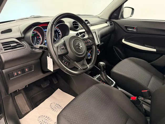 Suzuki Swift 1.0 T Compact Top