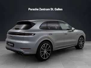 Porsche Cayenne E-Hybrid Black Edition