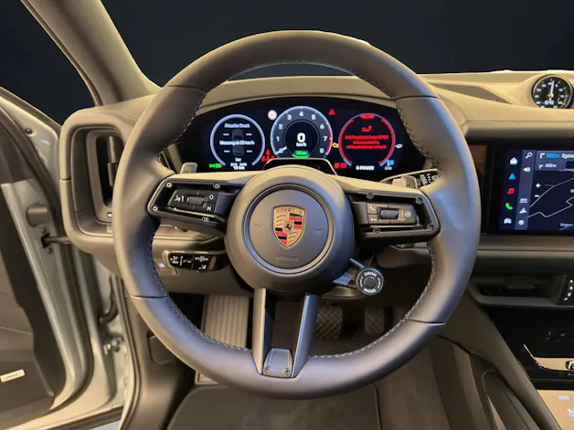 Porsche Cayenne E-Hybrid Black Edition