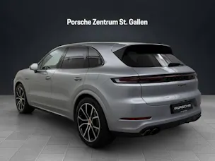 Porsche Cayenne E-Hybrid Black Edition